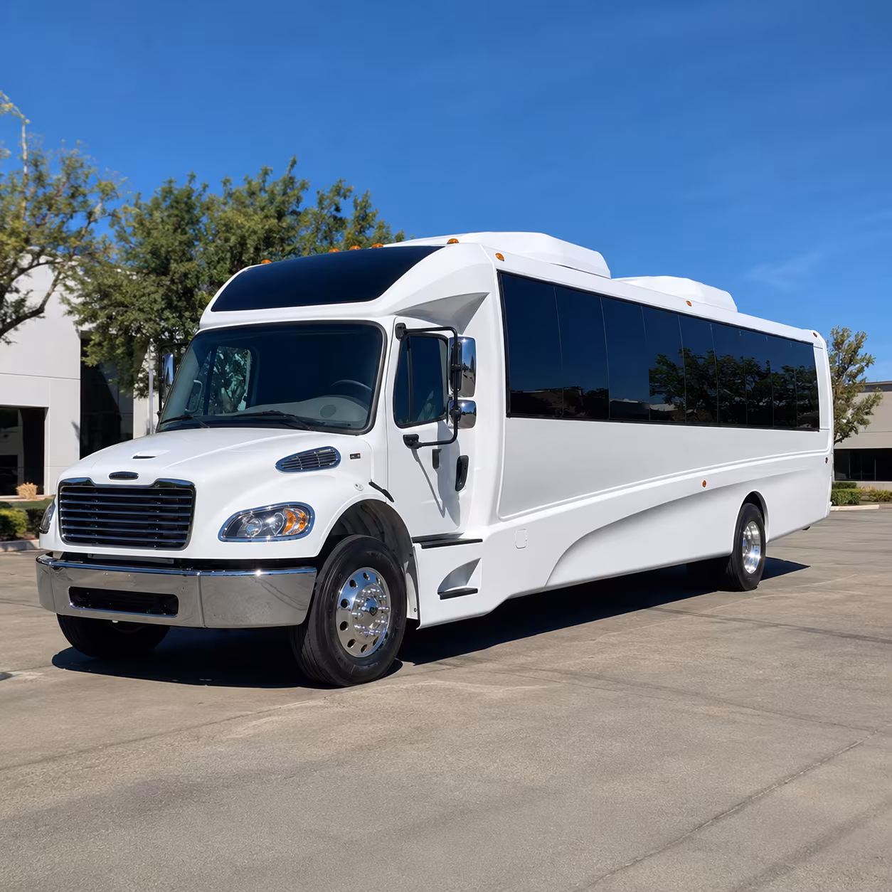 augusta 28 passenger minibus