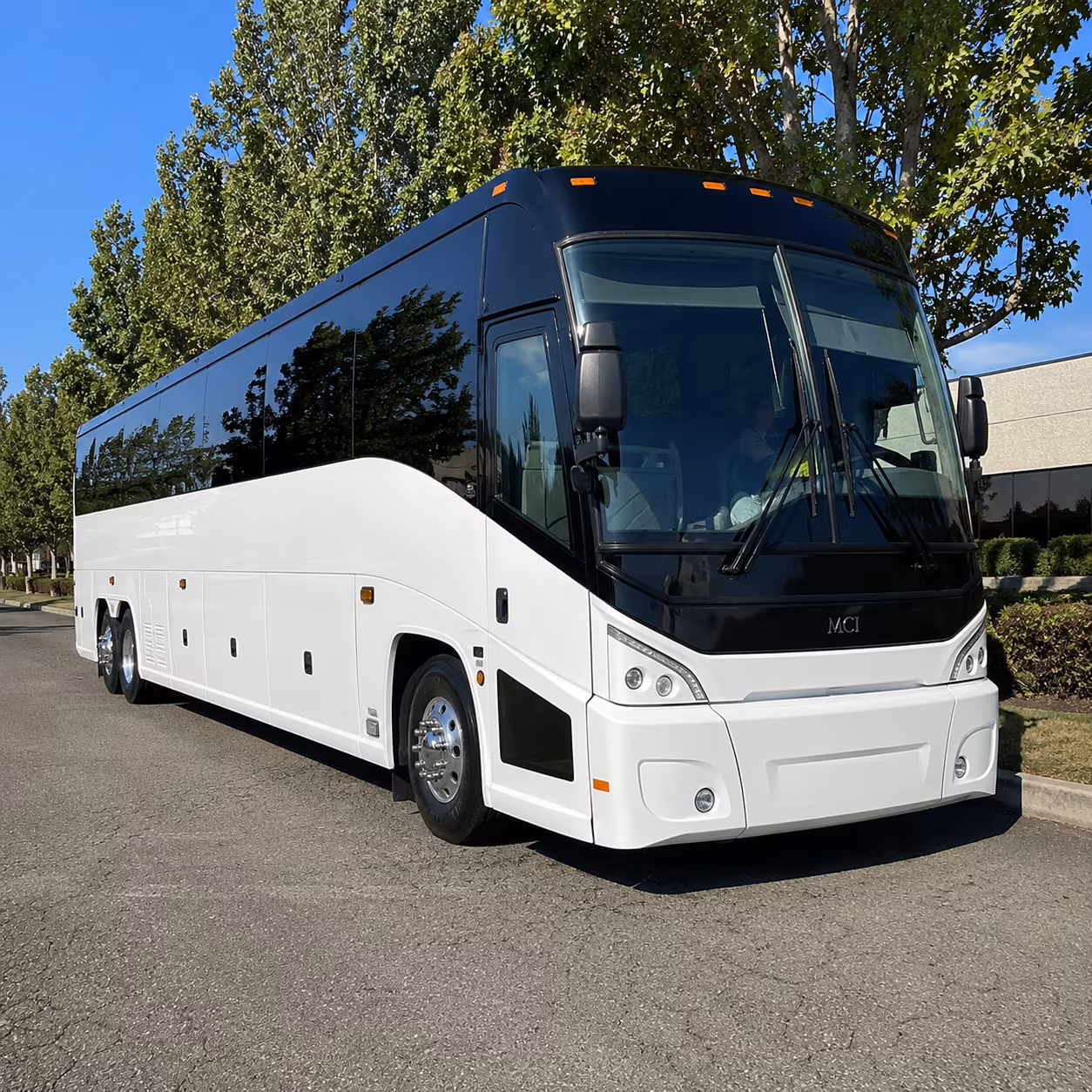 augusta 50 passenger charter bus