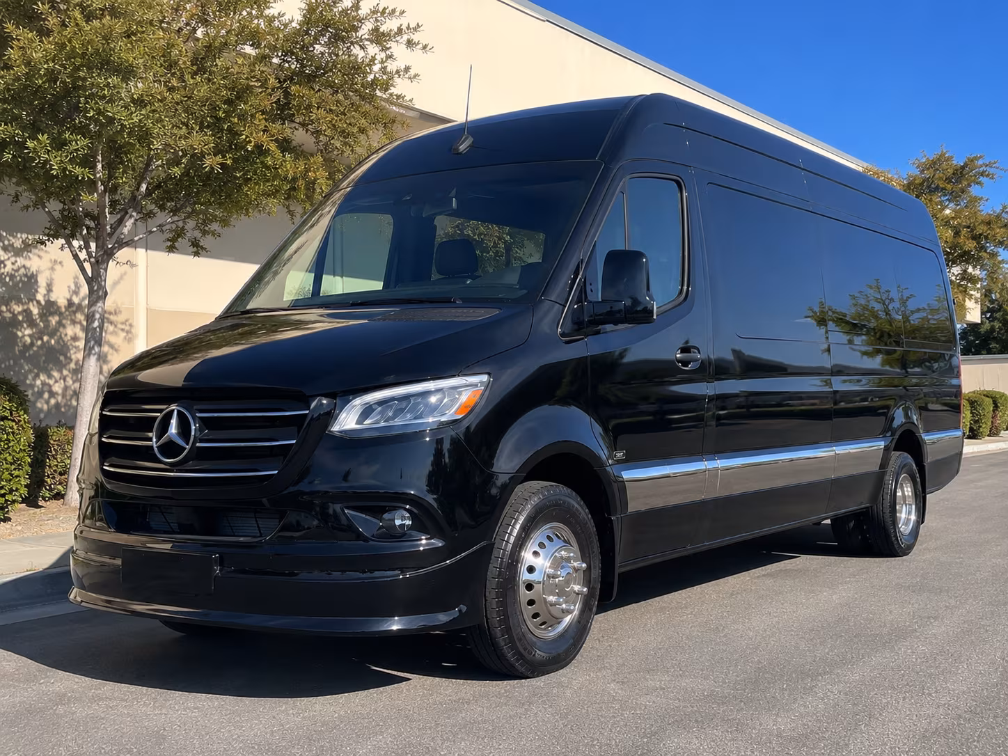 book group transportation for your next sporting event 3
