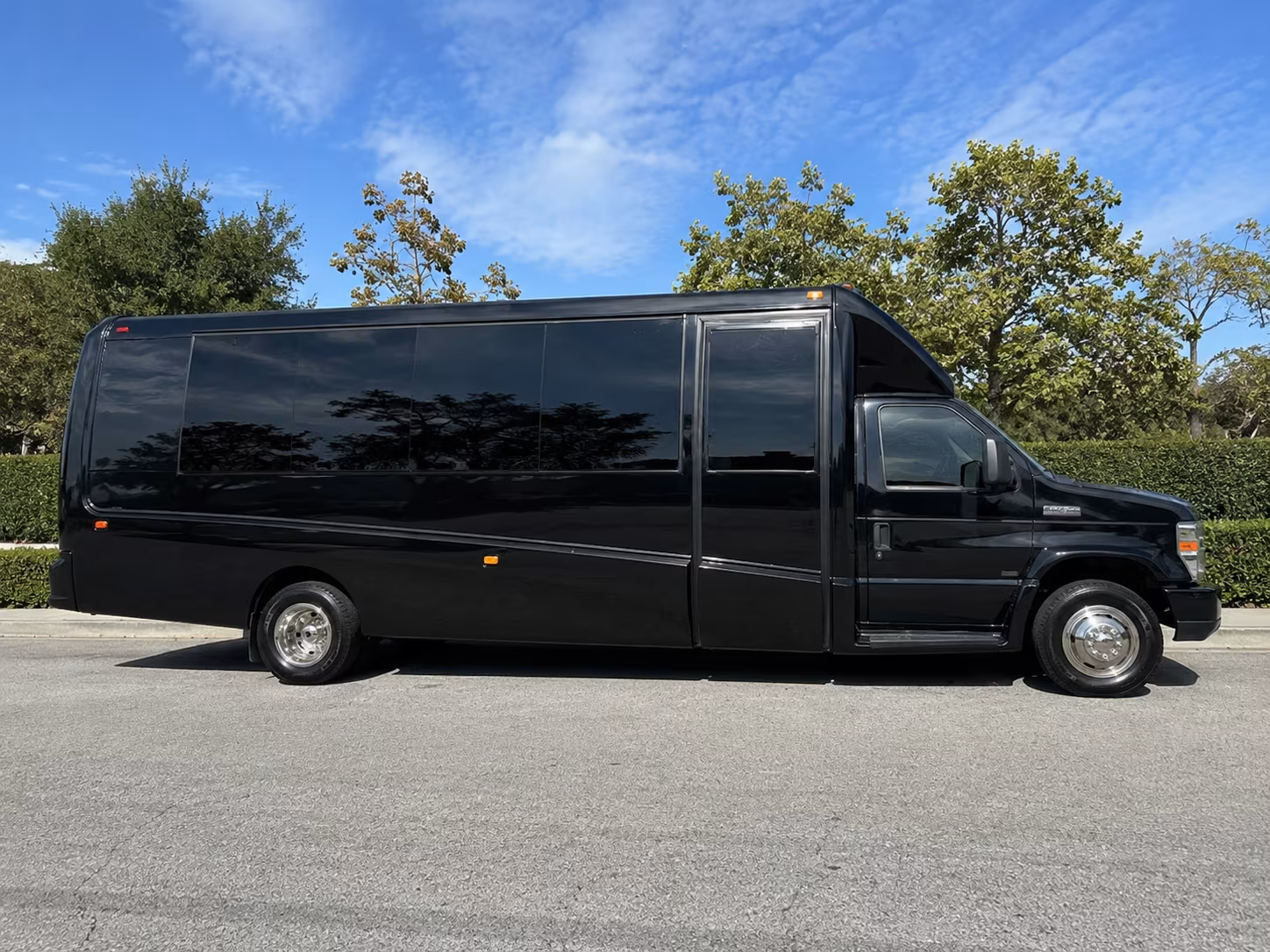 book group transportation for your next wine tour 3