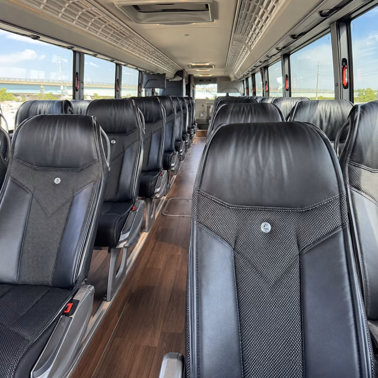 corporate airport transfer buses to augusta regional airport ags