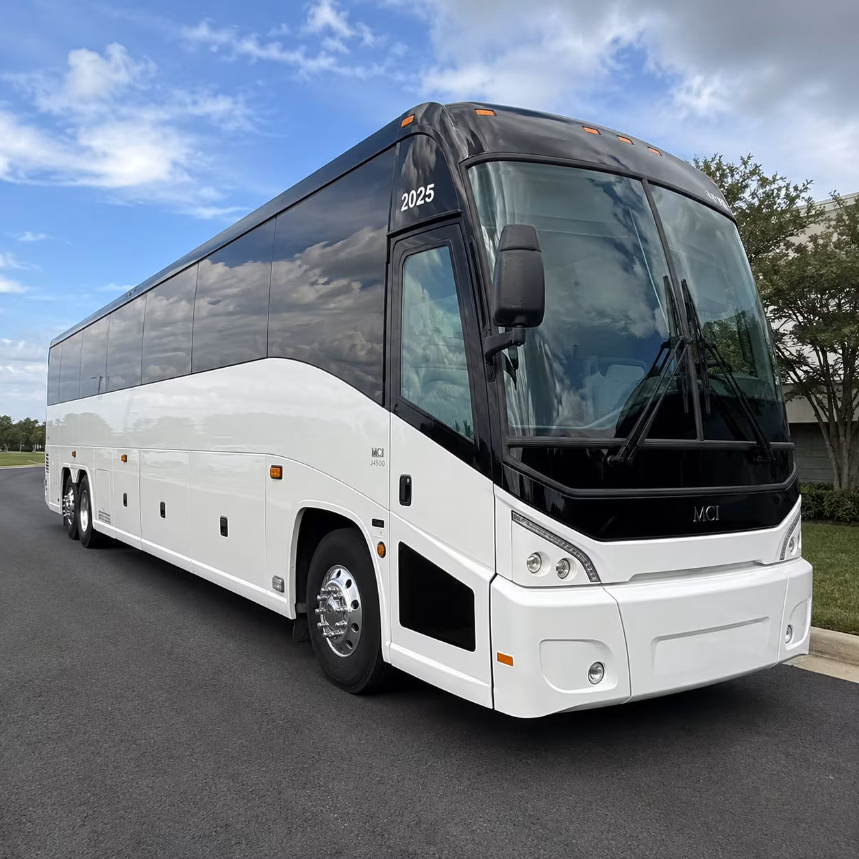why rent using augustaminibuscompany com